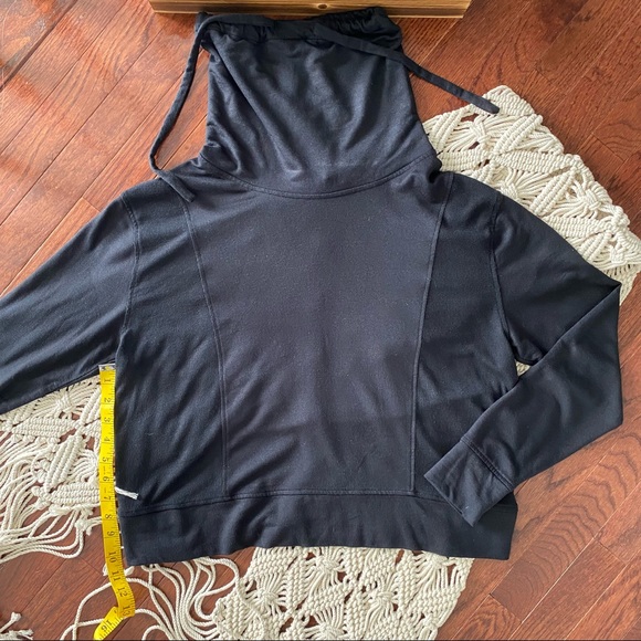 Athleta | Cropped Cowl-neck sweatshirt - Picture 5 of 6